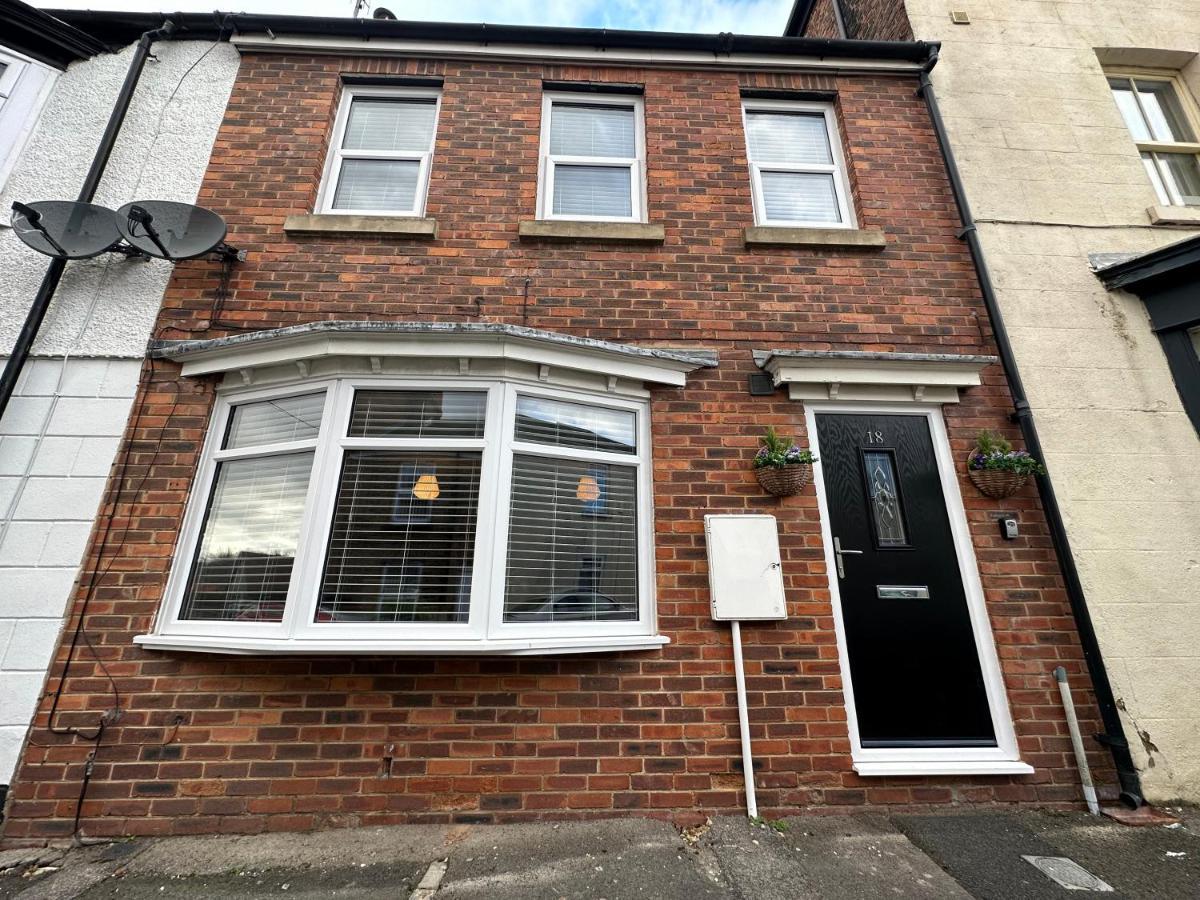 Cosy, 2 Bedroom Cottage In Guisborough Town Centre Εξωτερικό φωτογραφία