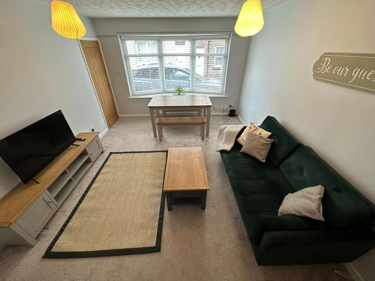 Cosy, 2 Bedroom Cottage In Guisborough Town Centre Εξωτερικό φωτογραφία